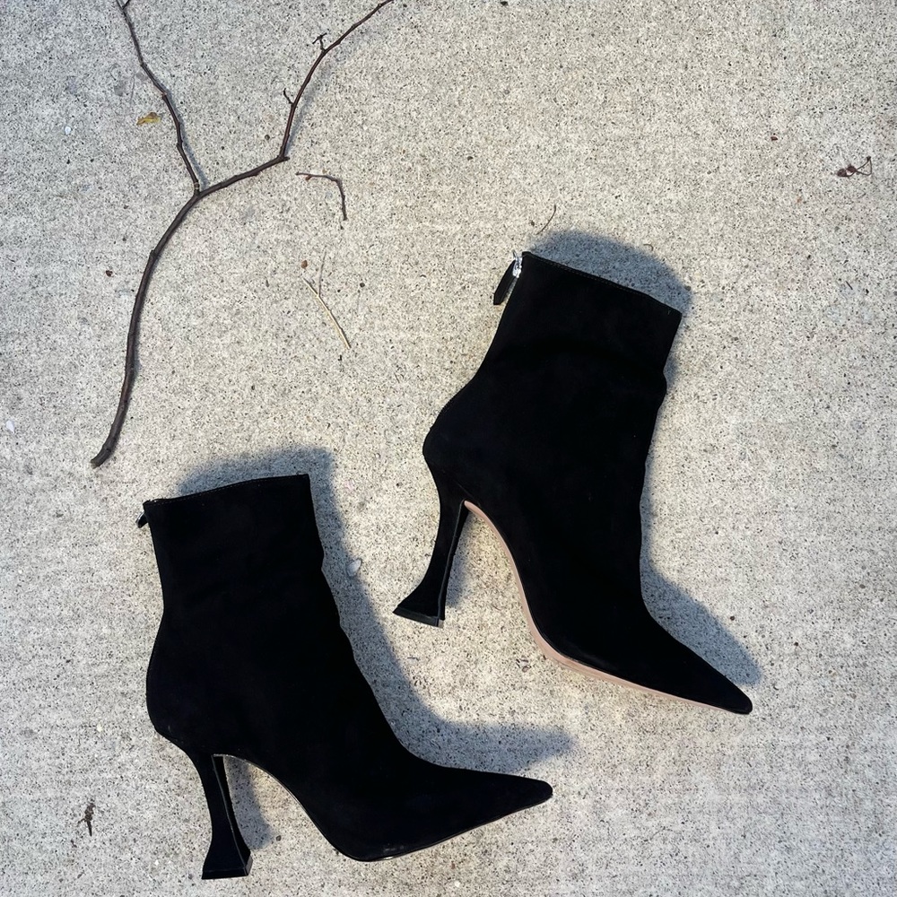 SCHUTZ sculptural heel black suede booties.